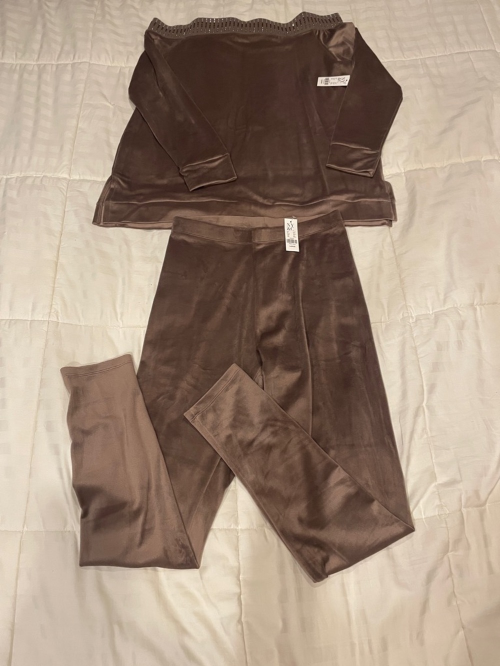 New York & Company Brown Velvet Leggings Set